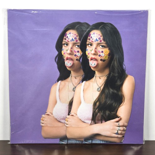 Olivia rodrigo sour with - olivia,